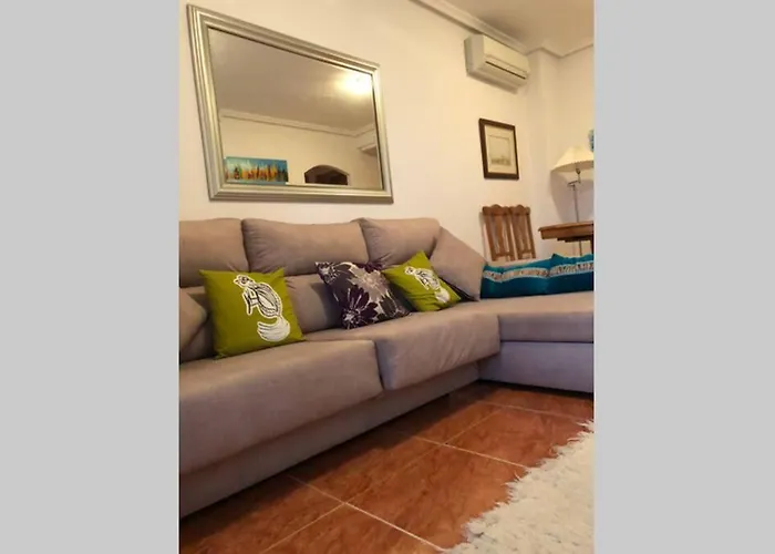 The Beach Apartment - Sea Views